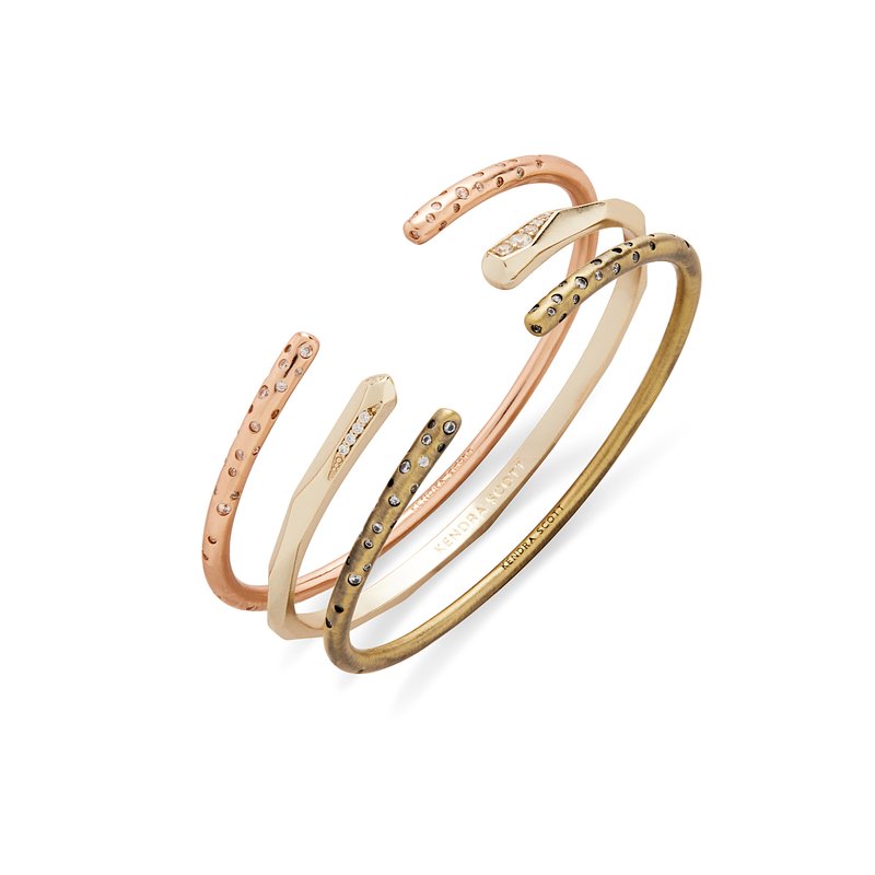 Zorte Bangle Bracelet in Gold