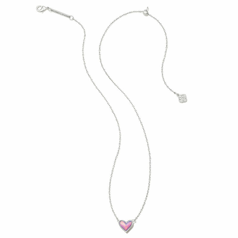 Louis Vuitton Resin 'Lock Me' Heart Pendant Necklace - Red, Brass Pendant  Necklace, Necklaces - LOU726356